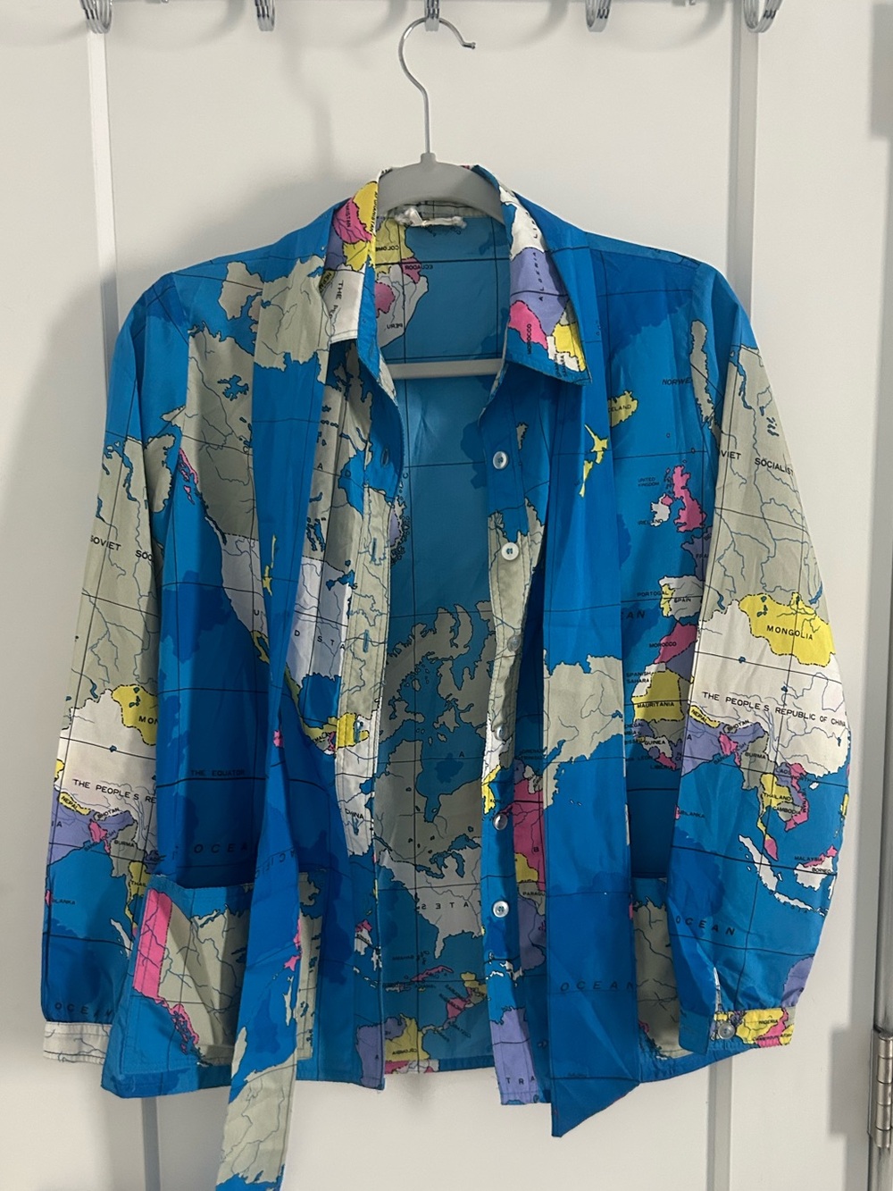 Sir James Vintage 70s World Map Button-Up Shirt - Blue Map Print